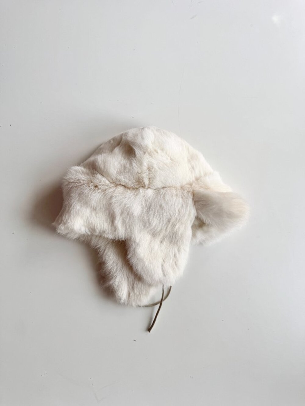 White Real Rabbit Fur Trapper Hat - Picture 5 of 15
